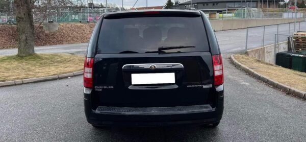 Chrysler Grand Voyager – Image 8