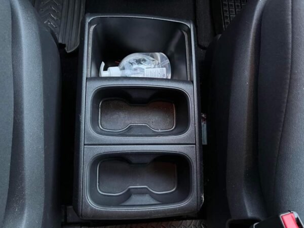 Chrysler Grand Voyager – Image 25