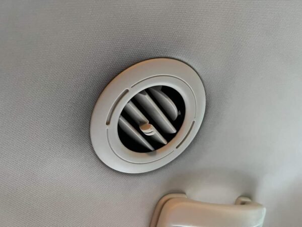 Chrysler Grand Voyager – Image 27