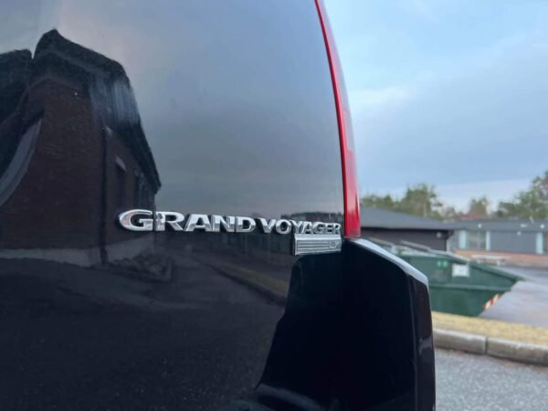 Chrysler Grand Voyager – Image 35