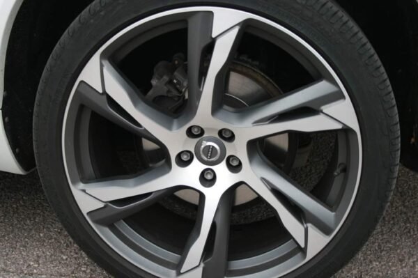 Volvo XC 90 – Image 7