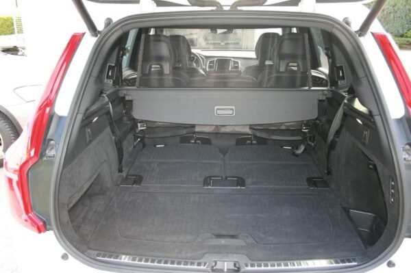 Volvo XC 90 – Image 32