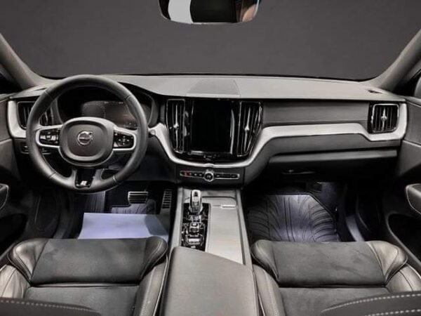 Volvo XC60 – Image 17