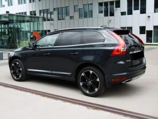 Volvo XC60 – Image 8