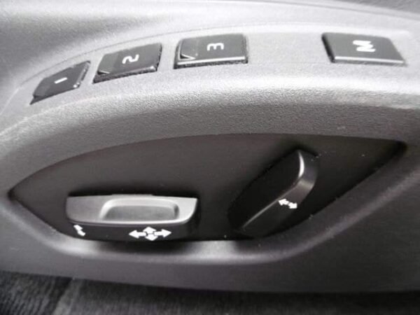 Volvo XC60 – Image 16