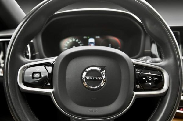 Volvo V60 – Image 19