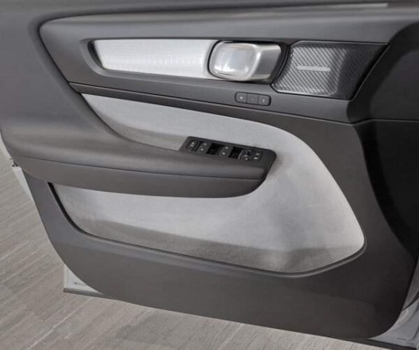 Volvo XC 40 – Image 16