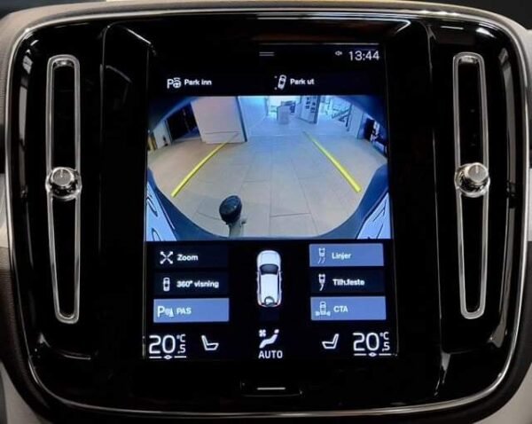 Volvo XC 40 – Image 23