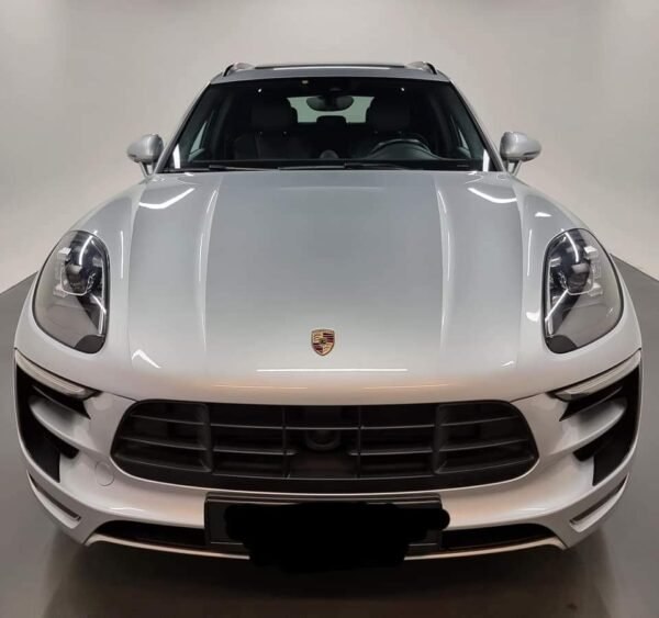 Porsche Macan – Image 6