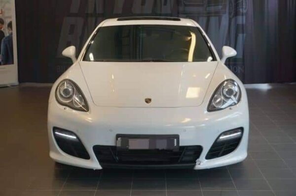 Porsche Panamera – Image 2