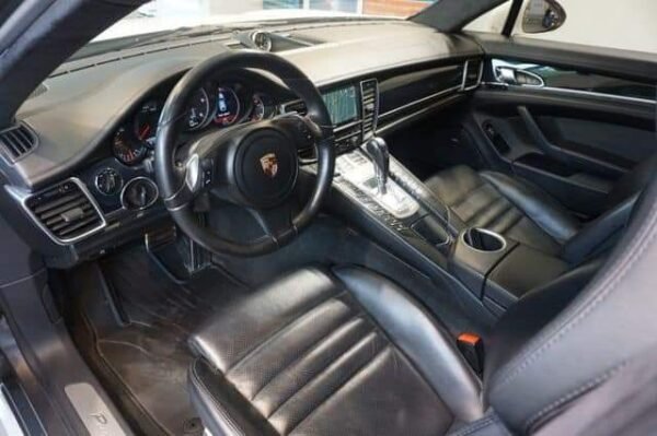 Porsche Panamera – Image 21