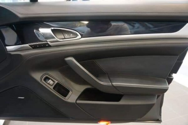 Porsche Panamera – Image 25