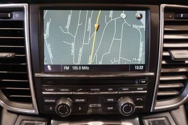 Porsche Panamera – Image 37