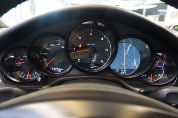 Porsche Panamera – Image 40