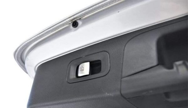 Mercedes-Benz GLC 250 – Image 11
