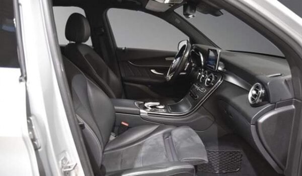 Mercedes-Benz GLC 250 – Image 19