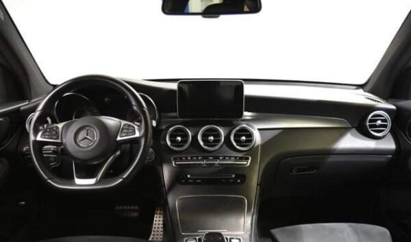 Mercedes-Benz GLC 250 – Image 24