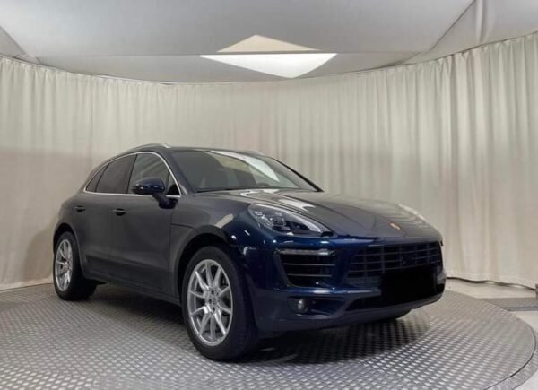 Porsche Macan – Image 4