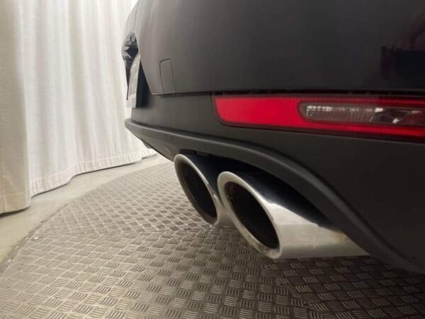 Porsche Macan – Image 7