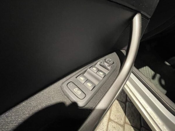 Peugeot 308 – Image 7