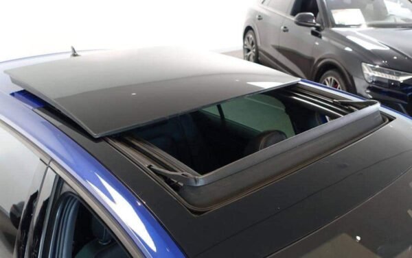 Volkswagen Golf R VII – Image 14