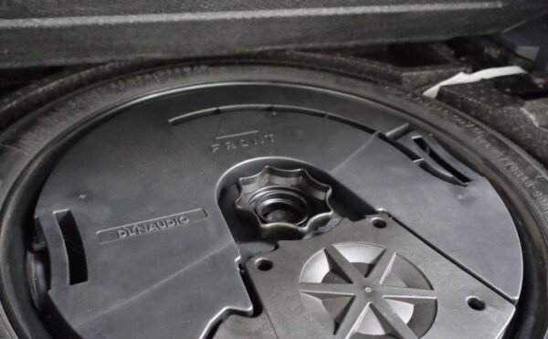 Volkswagen Golf R VII – Image 20