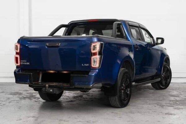 Isuzu D-max – Image 3