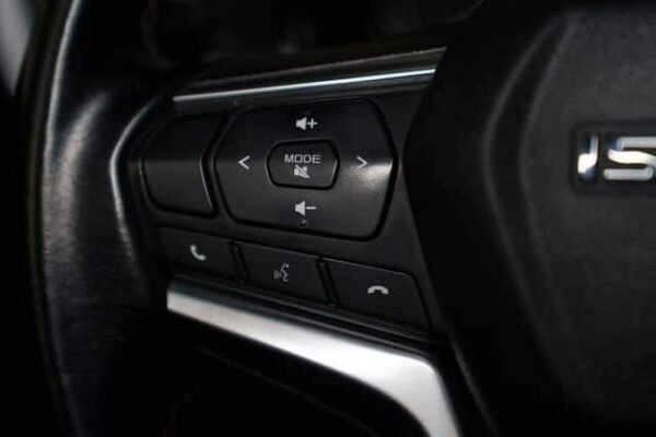 Isuzu D-max – Image 14
