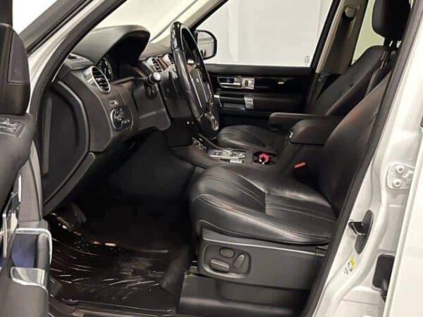 Land Rover Discovery – Image 17