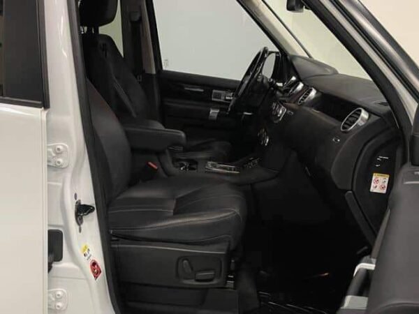 Land Rover Discovery – Image 21