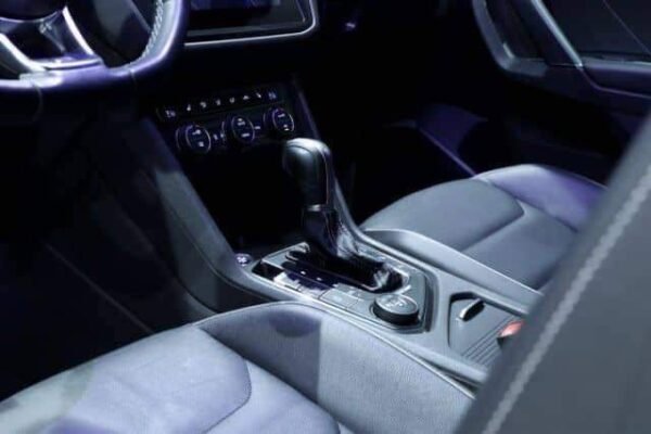 Volkswagen Tiguan – Image 9