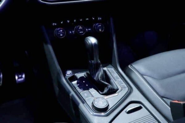 Volkswagen Tiguan – Image 11