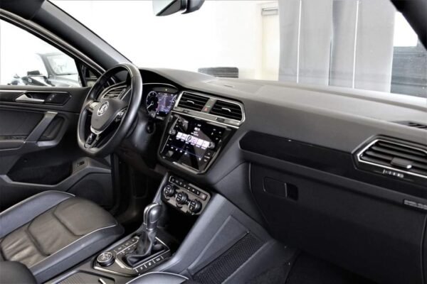 Volkswagen Tiguan Allspace – Image 8
