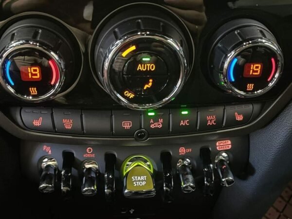 MINI Cooper Countryman – Image 16