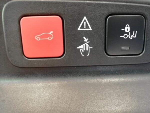 Peugeot 5008 Allure – Image 29