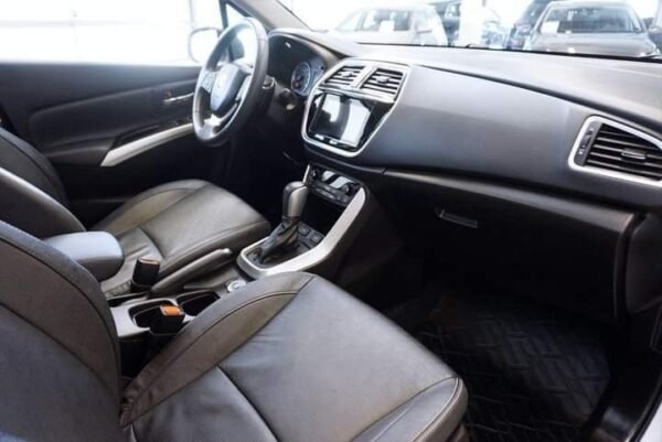 Suzuki SX4 S-Cross – Image 10