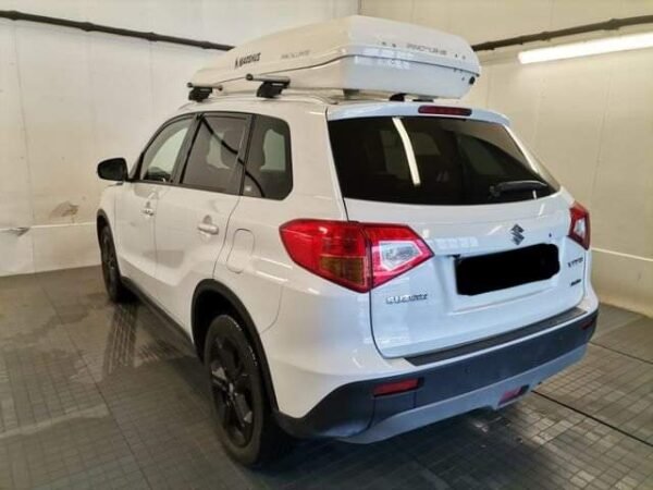 Suzuki Vitara – Image 9