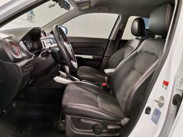 Suzuki Vitara – Image 14
