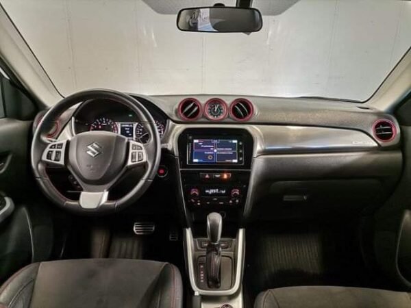 Suzuki Vitara – Image 12
