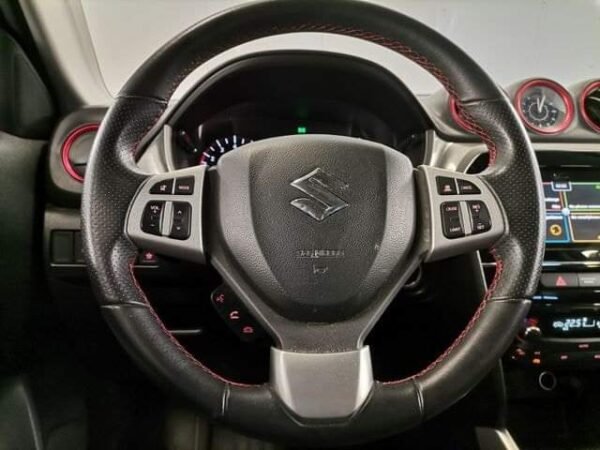 Suzuki Vitara – Image 11