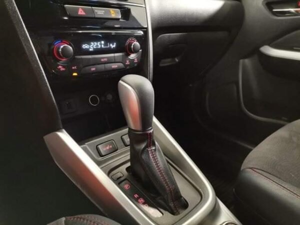 Suzuki Vitara – Image 19