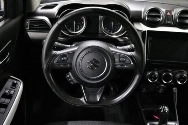 Suzuki Swift – Image 7