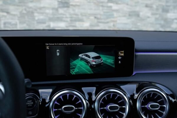 Mercedes-Benz Classe A 45 – Image 17