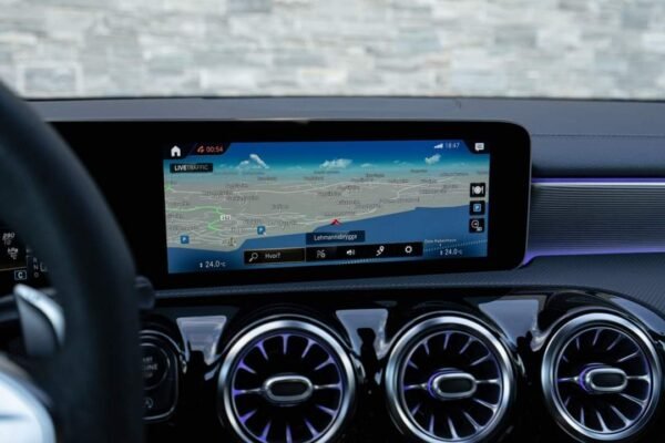 Mercedes-Benz Classe A 45 – Image 33