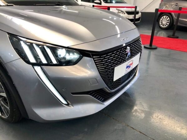 Peugeot 208 GT – Image 12