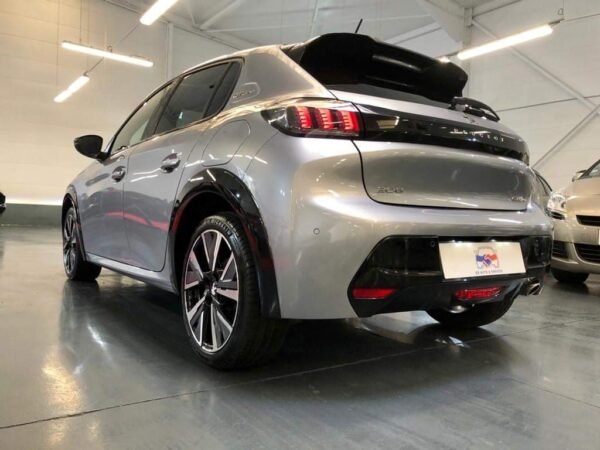 Peugeot 208 GT – Image 7