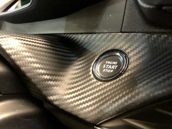 Peugeot 208 GT – Image 32