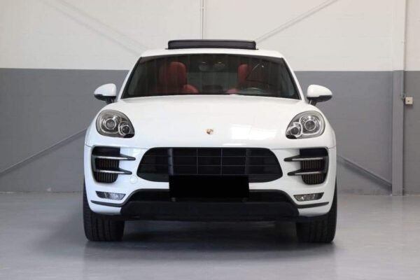 Porsche Macan Turbo – Image 2