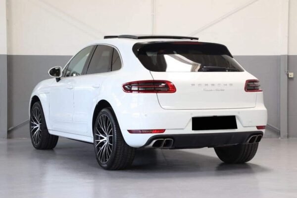 Porsche Macan Turbo – Image 3