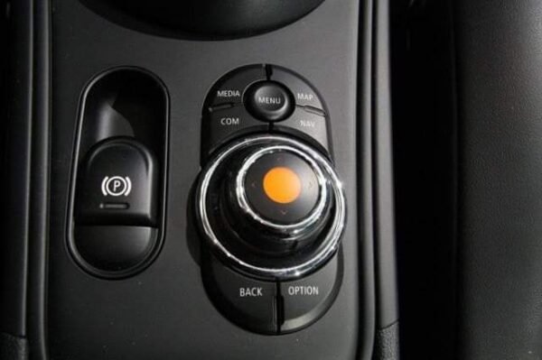 MINI Countryman Cooper SE – Image 16